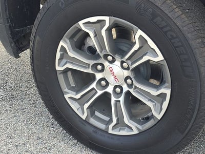 2024 GMC Sierra 1500 SLE