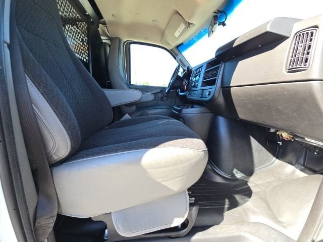 2024 GMC Savana Cargo 2500 Work Van