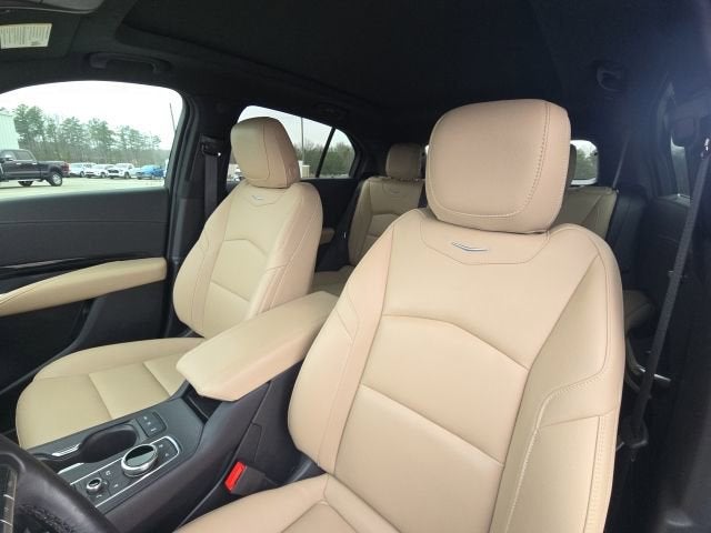 2024 Cadillac XT4 Luxury