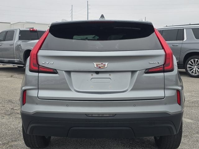 2024 Cadillac XT4 Luxury