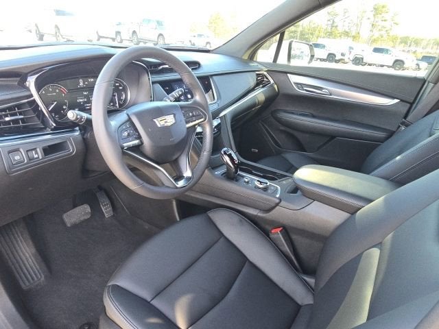 2024 Cadillac XT6 Luxury