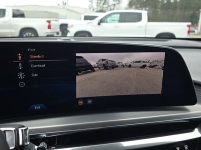 2024 Cadillac LYRIQ Luxury 1