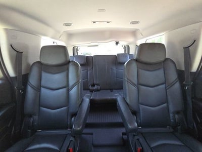 2019 Cadillac Escalade Luxury