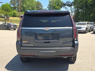 2019 Cadillac Escalade Luxury