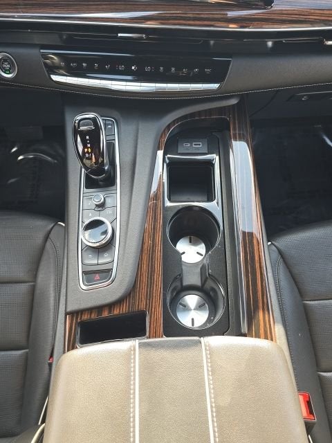 2024 Cadillac Escalade ESV Premium Luxury