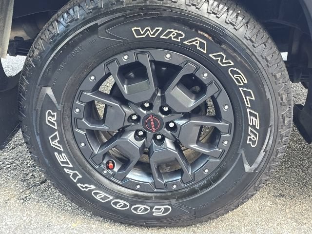 2022 Nissan Frontier Crew Cab PRO-4X 4x4