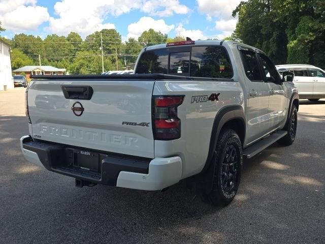 2022 Nissan Frontier Crew Cab PRO-4X 4x4