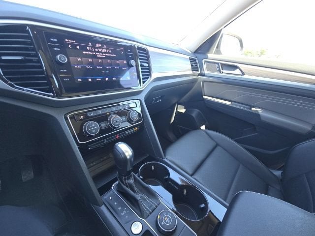 2023 Volkswagen Atlas 2.0T SEL