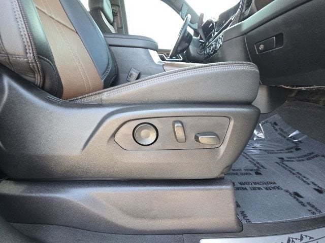 2024 Chevrolet Silverado 3500 HD High Country