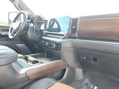 2024 Chevrolet Silverado 3500 HD High Country