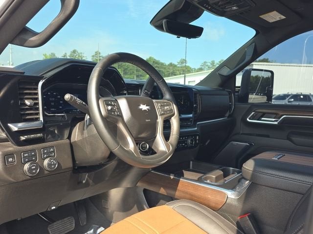2024 Chevrolet Silverado 3500 HD High Country