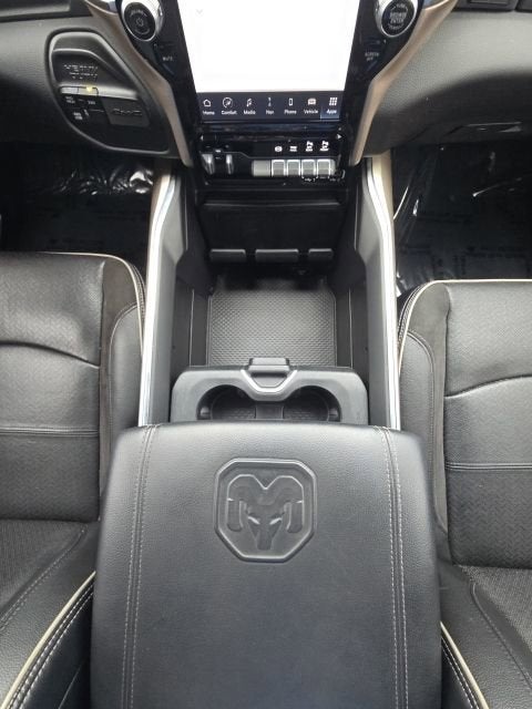 2022 RAM 3500 Laramie