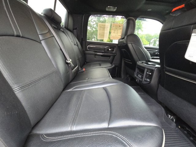 2022 RAM 2500 Limited Crew Cab 4x4 6'4" Box