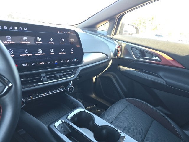 2024 Chevrolet Equinox EV Launch Edition - Photo 31
