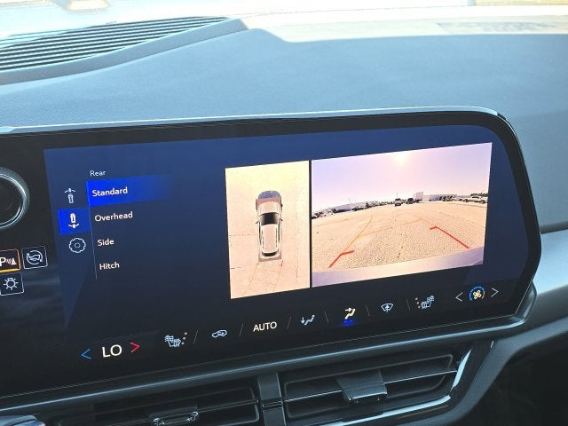 2024 Chevrolet Equinox EV Launch Edition - Photo 36