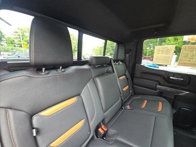 2022 GMC Sierra 1500 Limited AT4