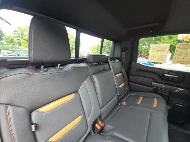 2022 GMC Sierra 1500 Limited AT4