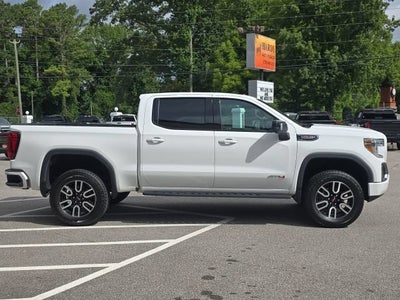 2022 GMC Sierra 1500 Limited AT4