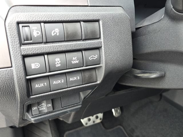2025 Toyota Tacoma 4WD SR