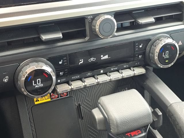 2025 Toyota Tacoma 4WD SR