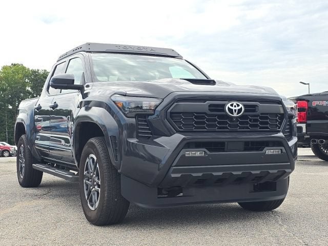 2025 Toyota Tacoma 4WD SR