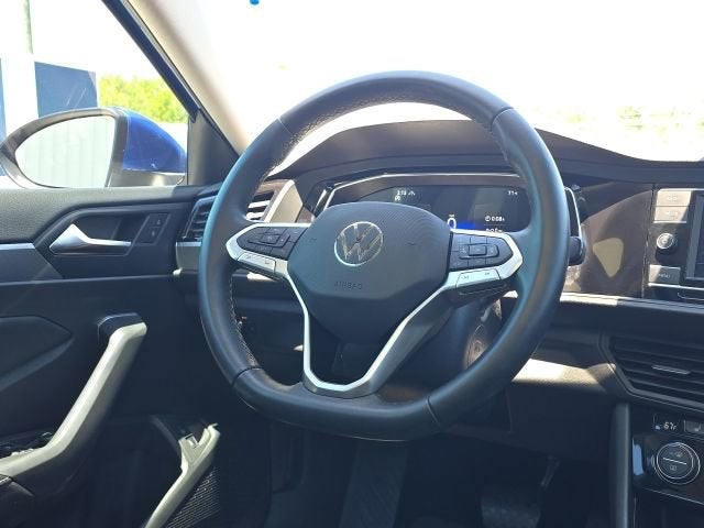 2023 Volkswagen Jetta SE