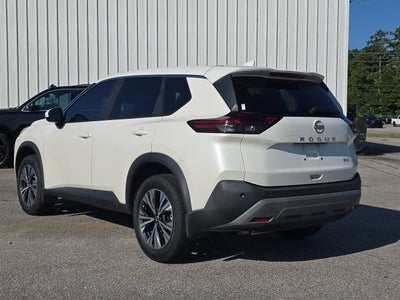 2023 Nissan Rogue SV FWD