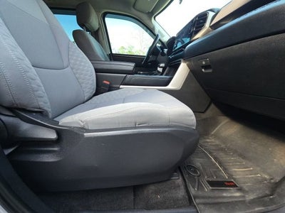 2022 Toyota Tundra 4WD SR5