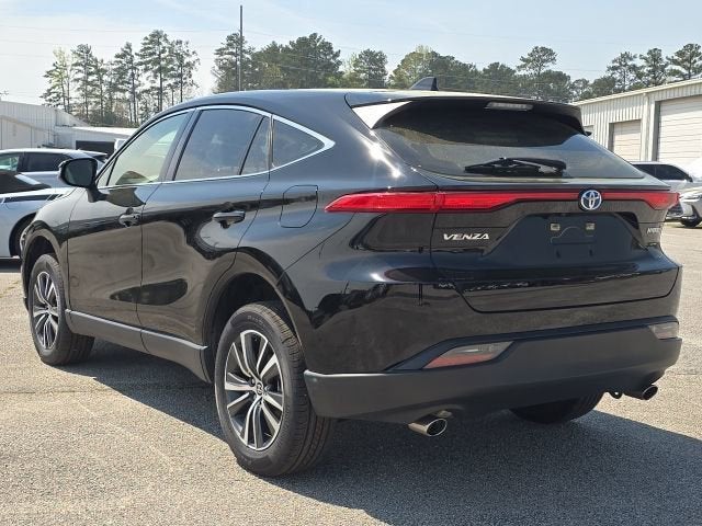 2022 Toyota Venza LE