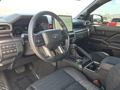 2025 Toyota 4Runner Hybrid Platinum