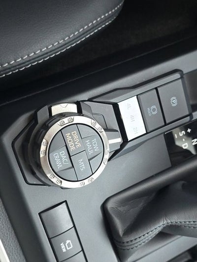 2025 Toyota 4Runner Hybrid Platinum