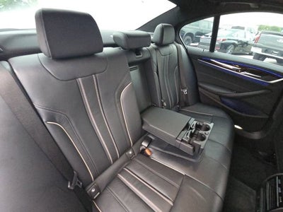 2019 BMW 5 Series 530i