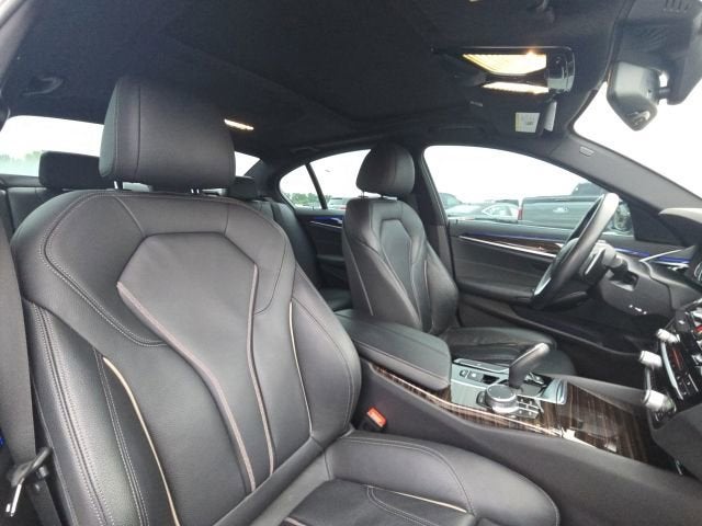 2019 BMW 5 Series 530i