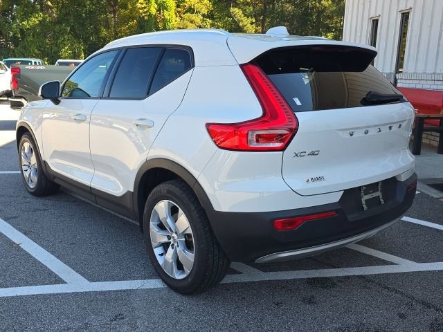 2020 Volvo XC40 Momentum