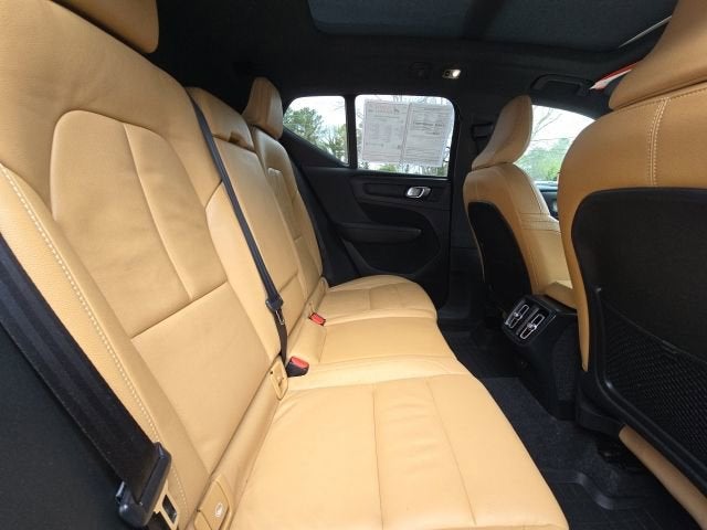 2019 Volvo XC40 Inscription