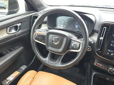 2019 Volvo XC40 Inscription