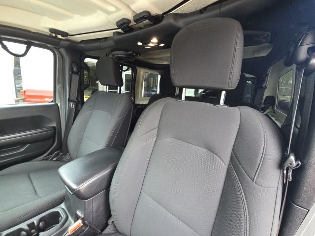 2020 Jeep Wrangler Sport