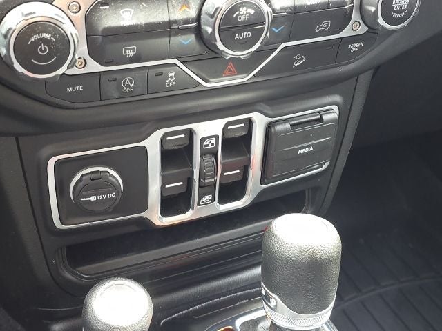 2020 Jeep Wrangler Sport