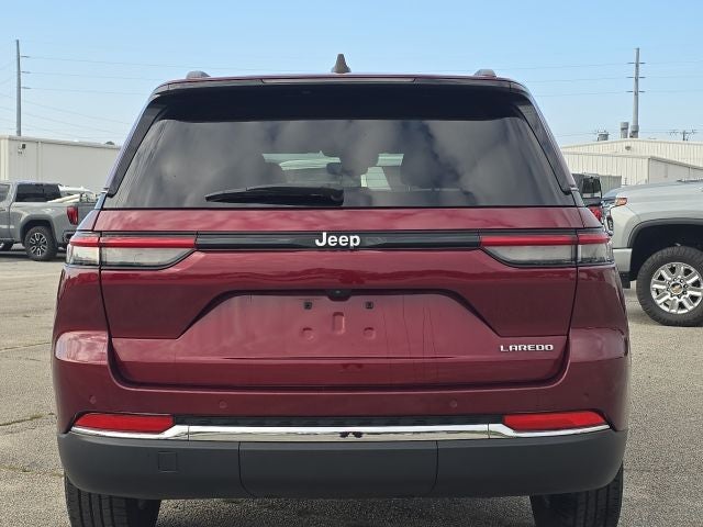 2023 Jeep Grand Cherokee Laredo