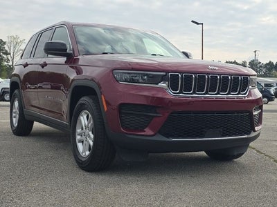 2023 Jeep Grand Cherokee Laredo