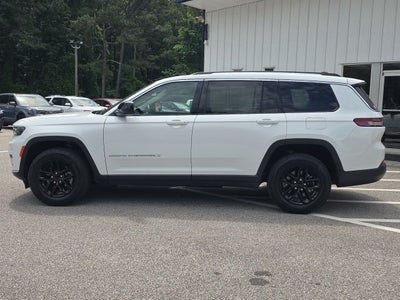 2022 Jeep Grand Cherokee L Laredo