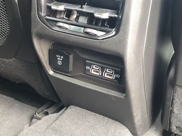 2022 Jeep Grand Cherokee L Laredo