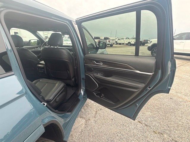 2026 Jeep Grand Cherokee L Limited Reserve