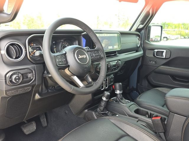 2025 Jeep Gladiator High Tide