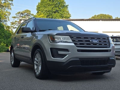 2017 Ford Explorer Base