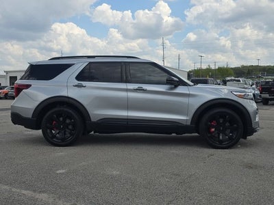 2024 Ford Explorer ST