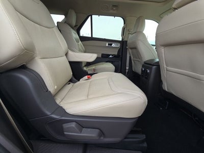2023 Ford Explorer Platinum