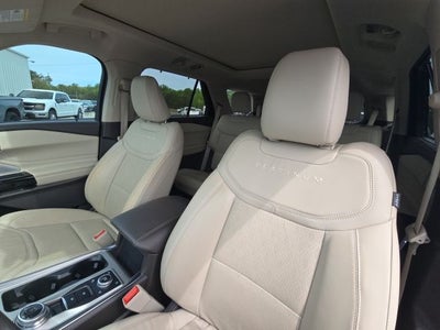 2023 Ford Explorer Platinum