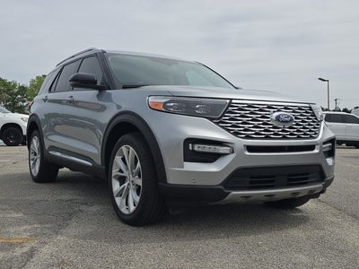 2023 Ford Explorer Platinum