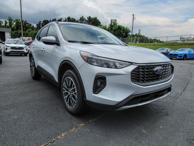 2025 Ford Escape Plug-In Hybrid Base